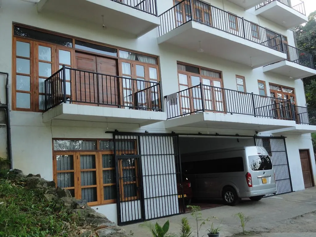 Hotel Chaya Hills Kandy